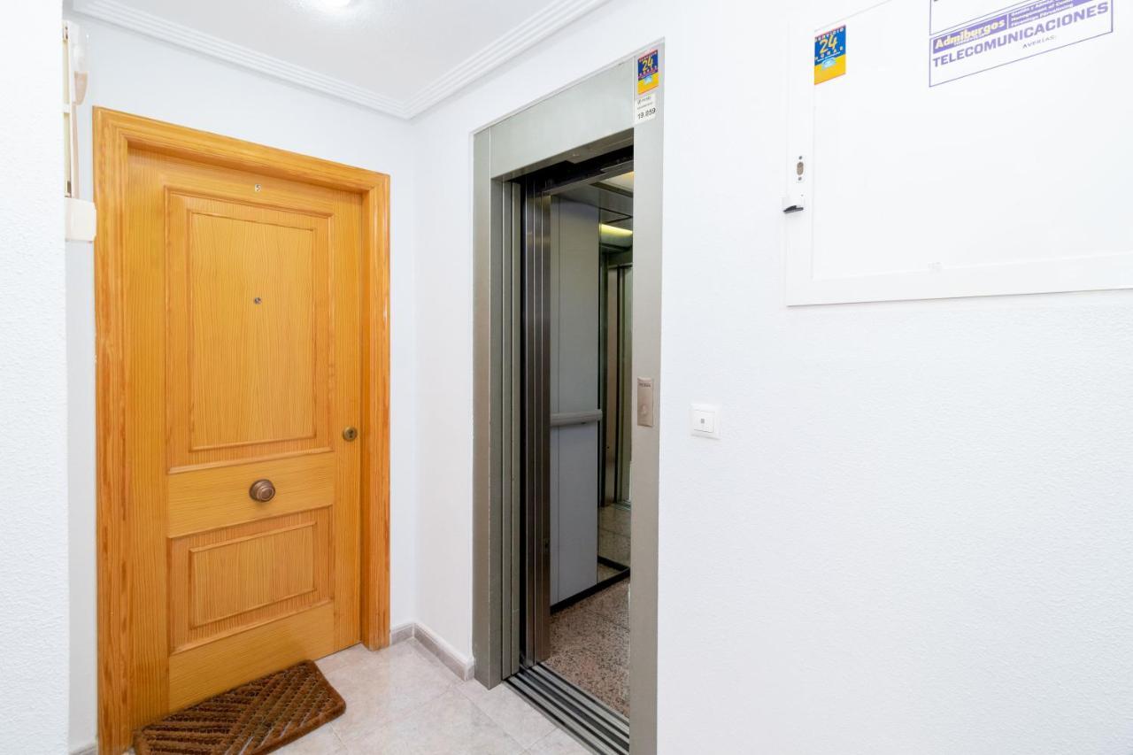 San Sebastian 22 Apartment Torrevieja Exterior photo